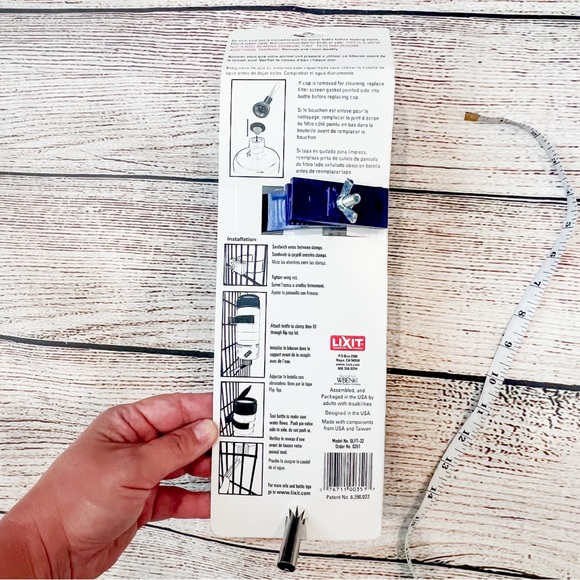 NWT 32oz Small Pet Water Bottle - Picture 2 of 4